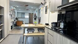 Blk 315 Jurong East Street 32 (Jurong East), HDB 3 Rooms #572643871